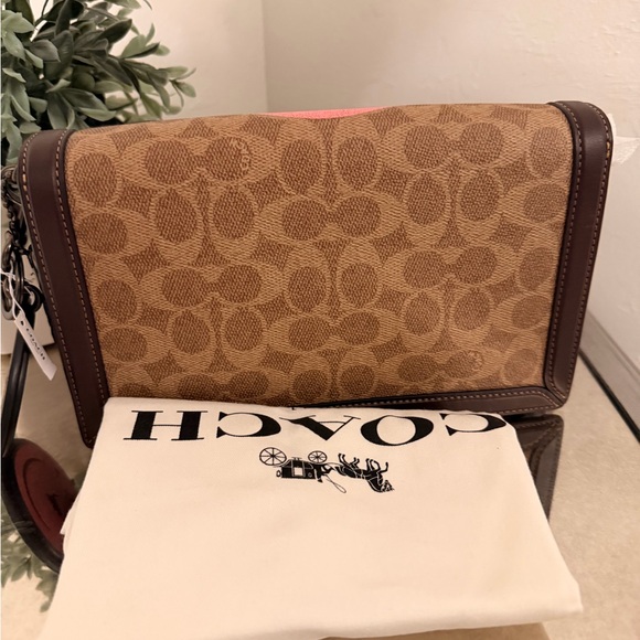 Coach X Rexy Yeti Out Riley Bag With Charm1 - Picture 6 of 10